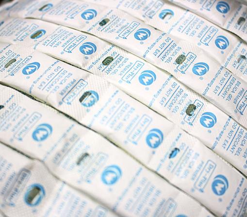 silica gel to preserve food.jpg
