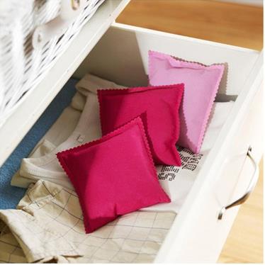 home use deodorant sachet7.jpg