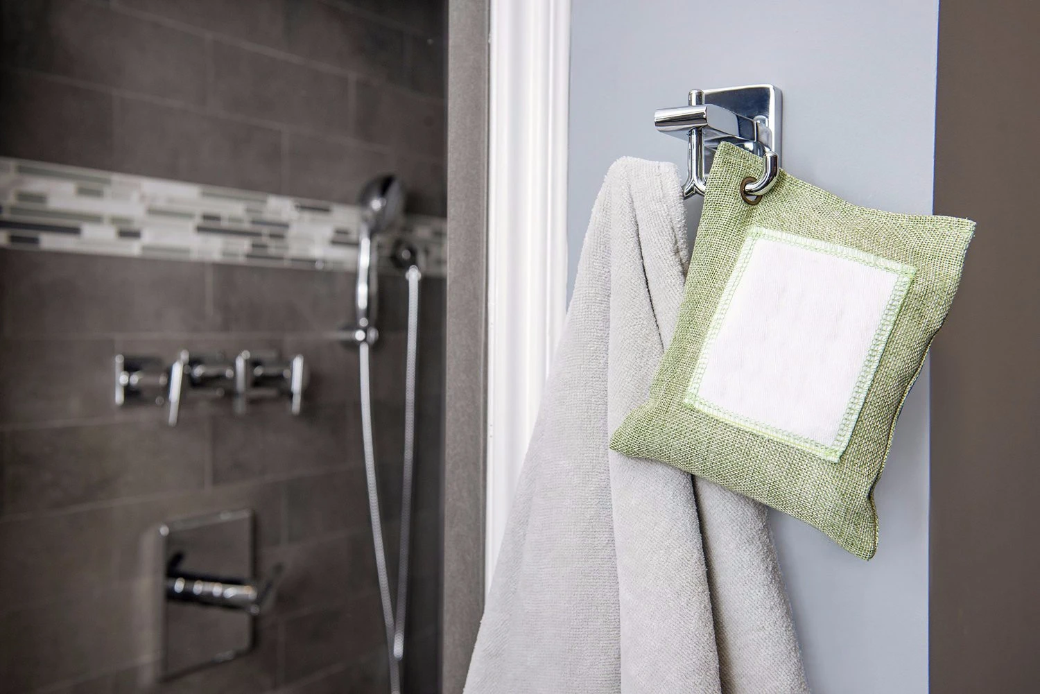Remove Odors From Clothes (4).jpg